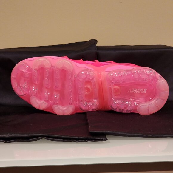 Brand New US 8 NIKE AIR Sneakers VaporMax Plus HyperPink - Picture 9 of 16